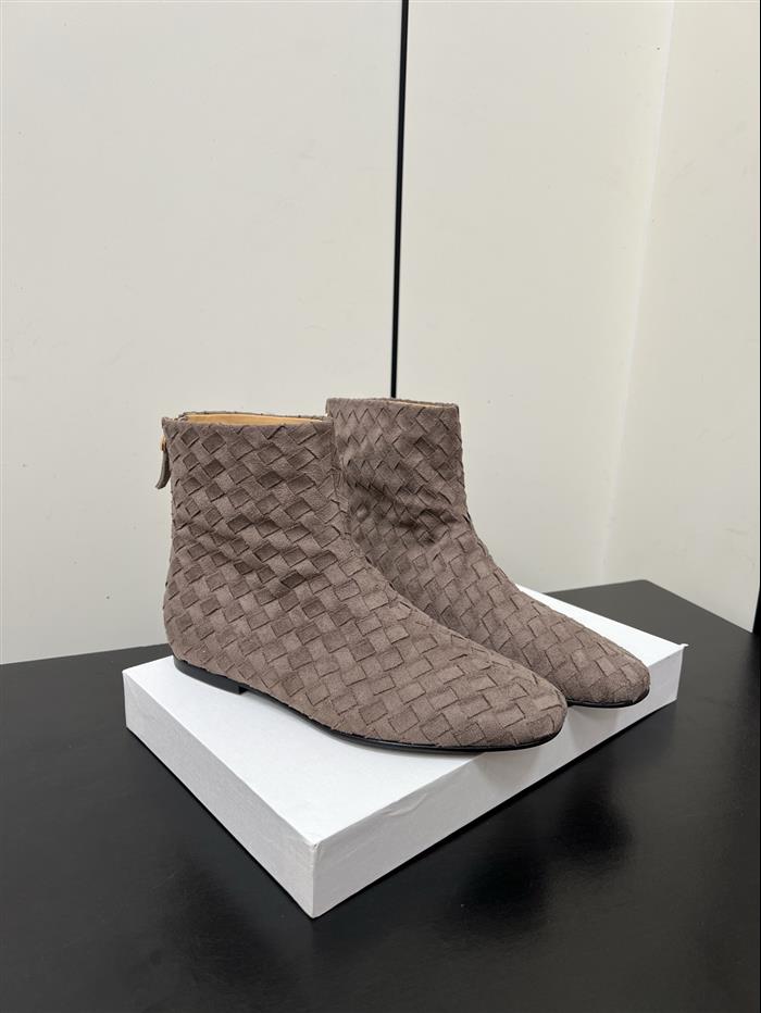 2025112817323551 380